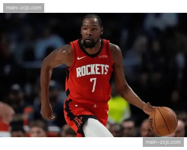 火箭杜兰特关键球能力：第四节得分效率与比赛终结稳定性